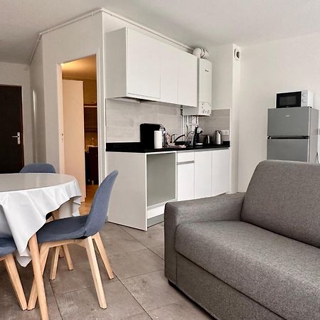 Residence 4T - 33 Avenue Gaston Chauvin Aulnay-sous-Bois Bagian luar foto