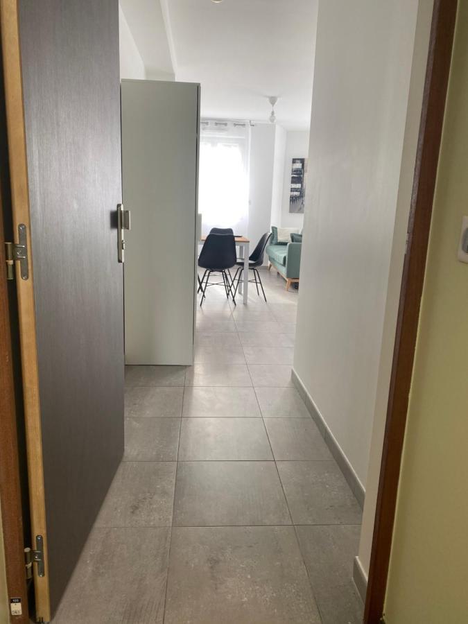 Residence 4T - 33 Avenue Gaston Chauvin Aulnay-sous-Bois Bagian luar foto