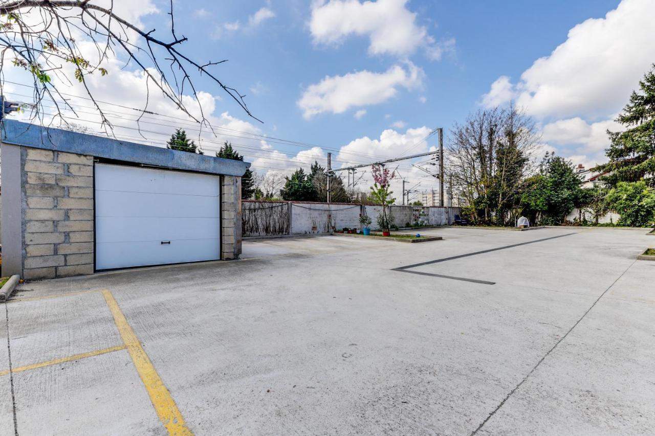 Residence 4T - 33 Avenue Gaston Chauvin Aulnay-sous-Bois Bagian luar foto